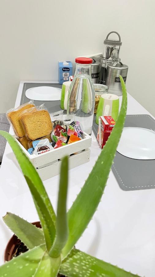 Al Quattordici Apartment บรินดิซิ ภายนอก รูปภาพ